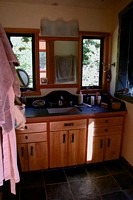 MICHEAL GODBY CABINETMAKER CRAFTSMAN